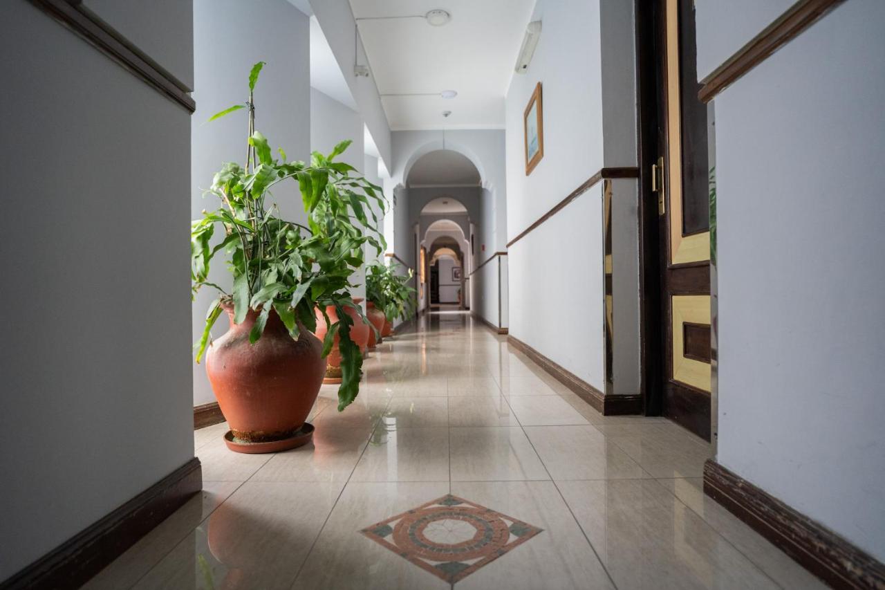 Hotel Marilian Салта Екстериор снимка